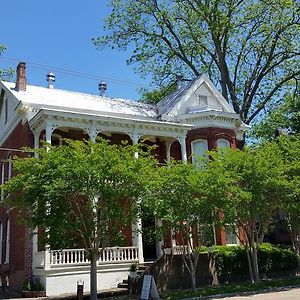 Baer House Inn