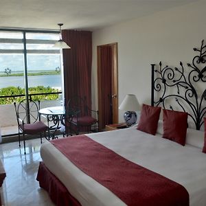 Oasis Double Room